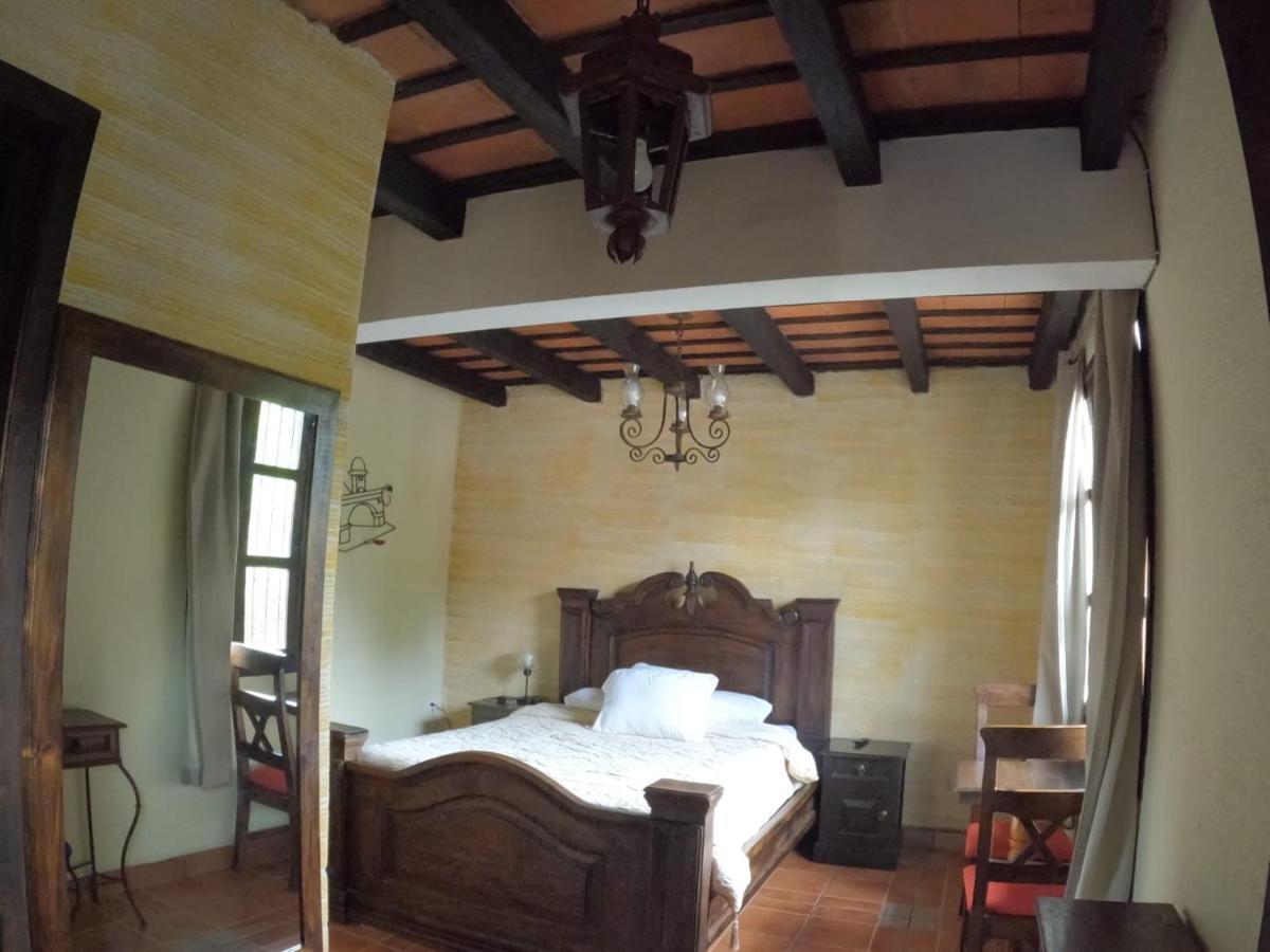 Hotel El Mirador Anexo 1 Santa Lucía Milpas Altas Szoba fotó