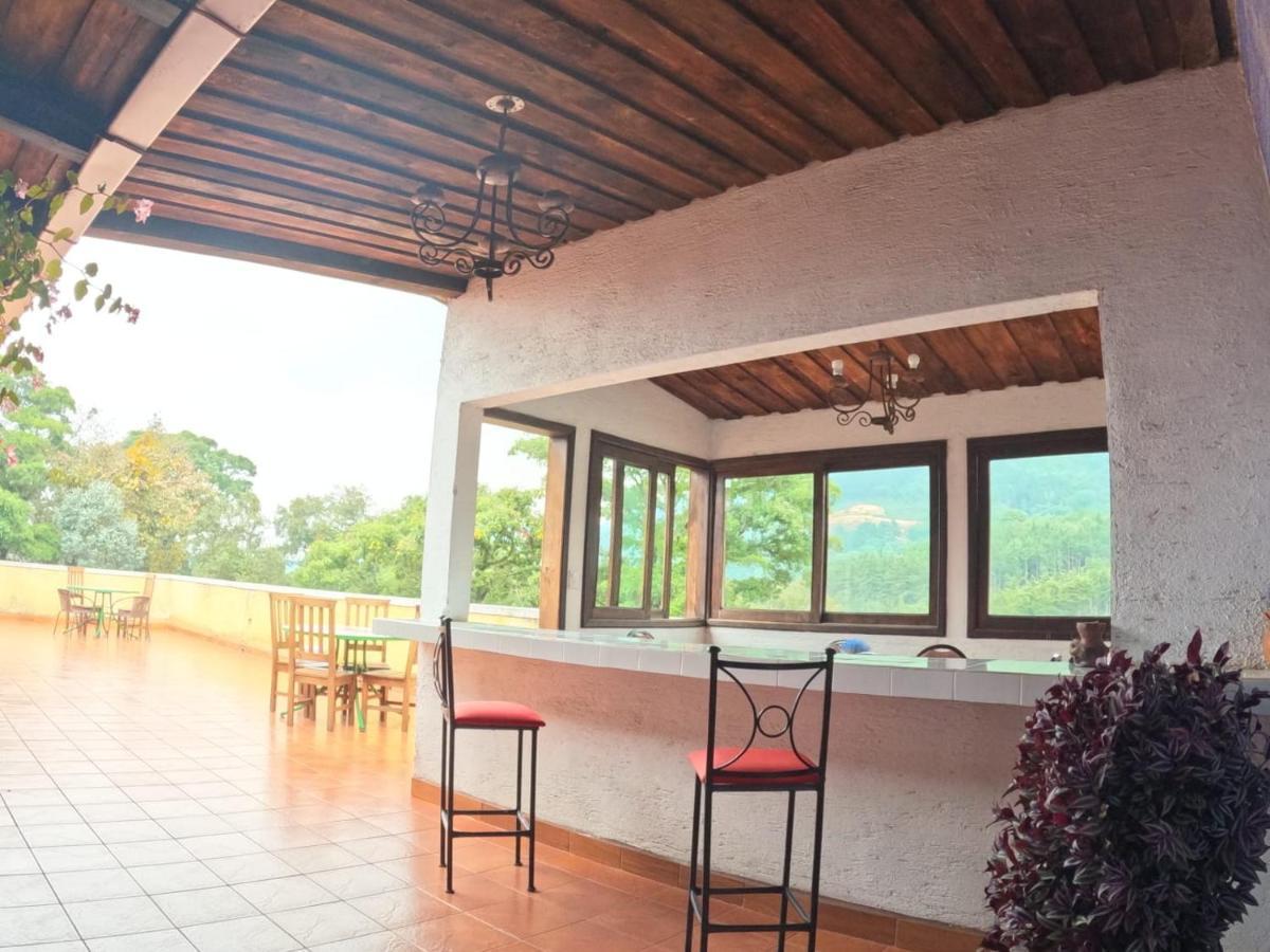 Hotel El Mirador Anexo 1 Santa Lucía Milpas Altas Kültér fotó